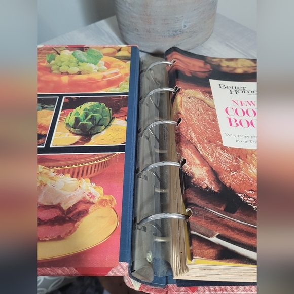Vintage 1970 3rd Better Homes & Gardens New Cook Book 5 Ring Binder Cookbook - Picture 4 of 5
